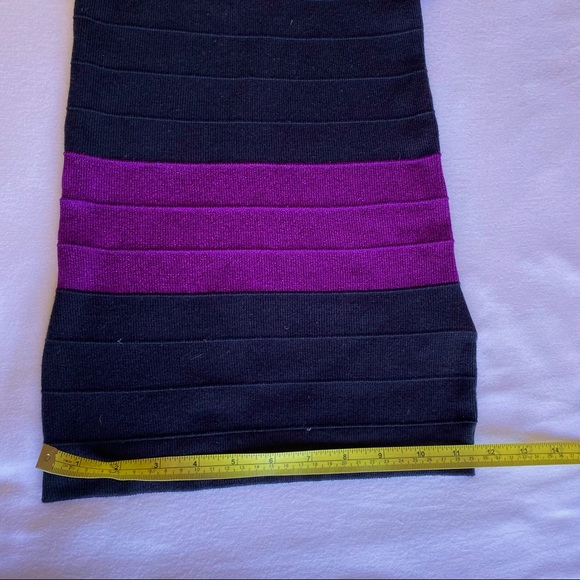 Bandage style dress in purple and black. Size small. - Picture 4 of 7